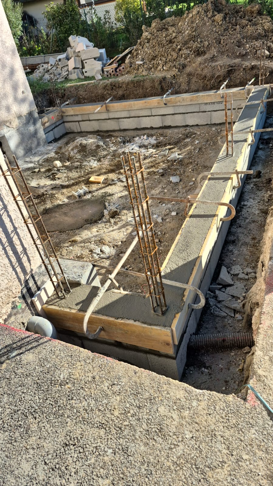 Extension d'une maison individuelle - Duingt (74) 11 Longrines